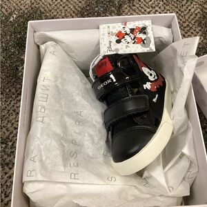 Geox Kids' Black and White Minnie Mouse Sneakers